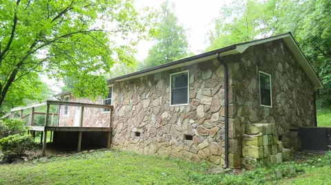 1225 Gamble Dr, Heiskell, TN 37754 photo 3