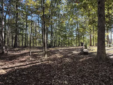 1708 Ridge Cliff Dr, Monteagle, TN 37356