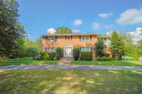 1219 Woodland Dr, New Johnsonville, TN 37134