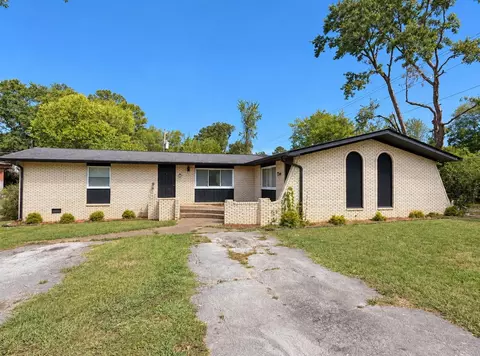 7749 Holiday Hills Cir, Chattanooga, TN 37416