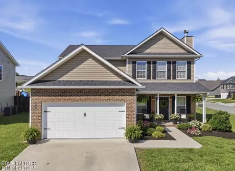 8002 Cambridge Reserve Dr, Knoxville, TN 37924