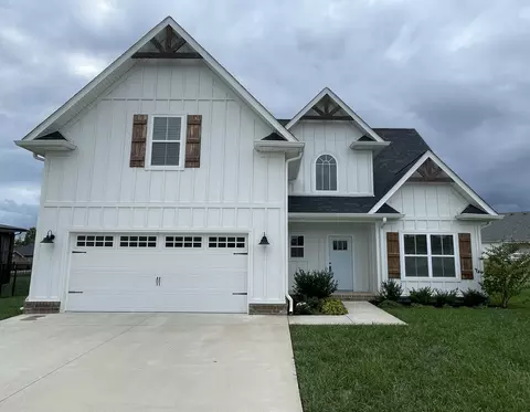 376 Lowline Dr, Clarksville, TN 37043