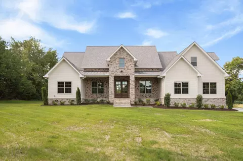 9225 Trousdale Ferry Pike, Lebanon, TN 37090