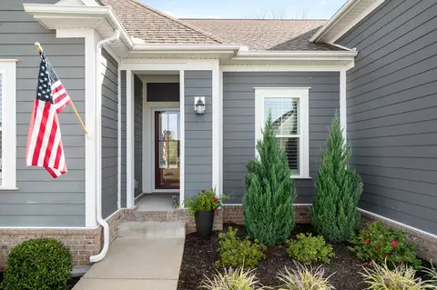 6449 Desmond Ave, Murfreesboro, TN 37128