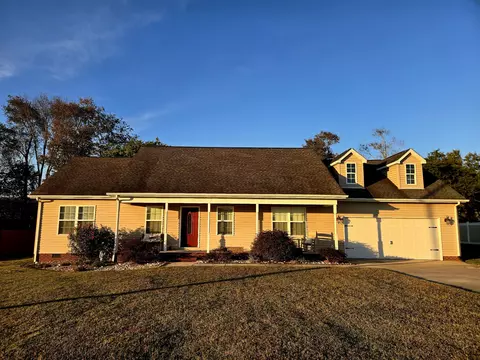 110 Elise Cir, Tullahoma, TN 37388