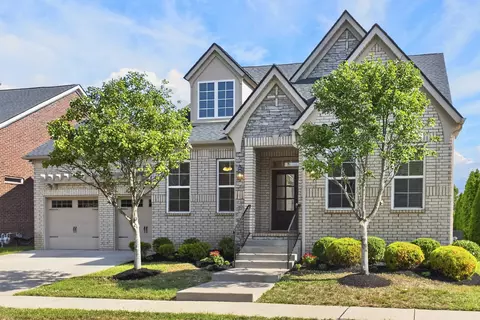 Exterior - 772 Beamon Dr, Franklin, TN 37064 photo 3 of 10