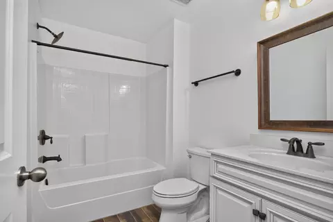 Bath - 772 Beamon Dr, Franklin, TN 37064 photo 6 of 6
