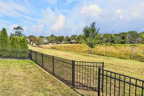 Exterior - 772 Beamon Dr, Franklin, TN 37064 photo 9 of 10