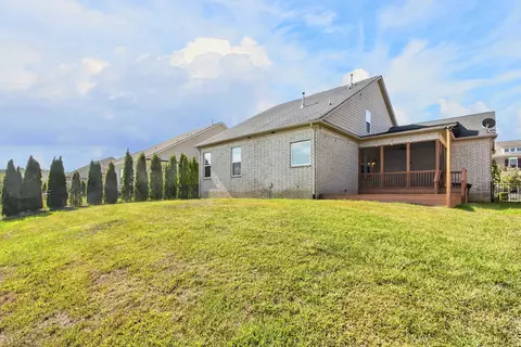 Exterior - 772 Beamon Dr, Franklin, TN 37064 photo 7 of 10