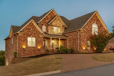 219 Hidden Harbour Dr, Mount Juliet, TN 37122