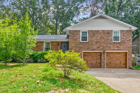 245 Millstone Cir, Clarksville, TN 37042