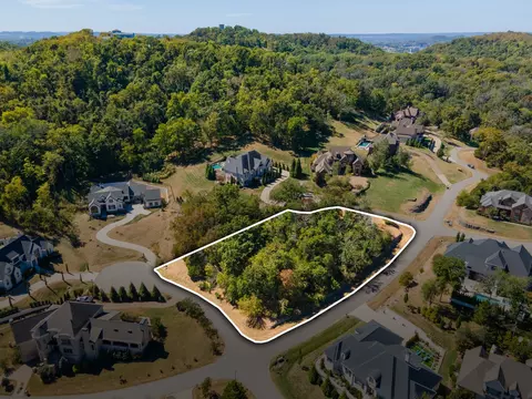706 Pendragon Ct, Franklin, TN 37067