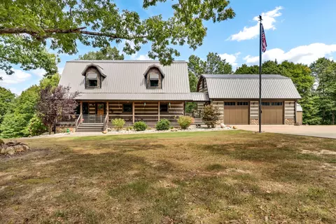102 Highwater Rd, Waverly, TN 37185