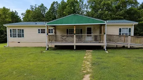 2985 James Walker Rd, Camden, TN 38320
