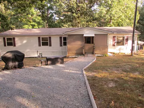 2806 High Ridge Dr, Nunnelly, TN 37137