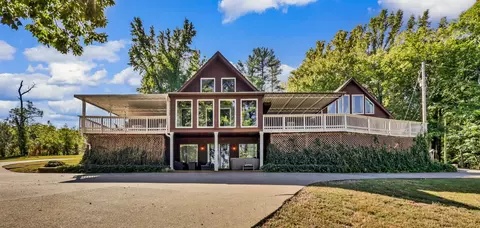 361 Salem Rd, Clarksville, TN 37040