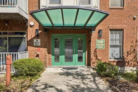 3100 W End Cir #103, Nashville, TN 37203