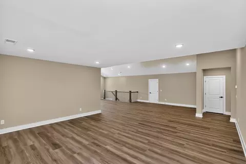 Living - 1924 Harmony Rd, Spring Hill, TN 37174 photo 10 of 11