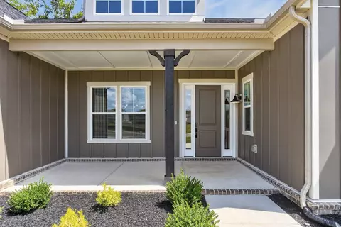 Exterior - 1924 Harmony Rd, Spring Hill, TN 37174 photo 3 of 9