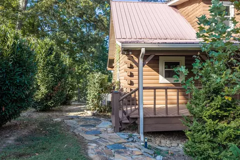 Exterior - 142 Rayahs Way, Quebeck, TN 38579 photo 7 of 18