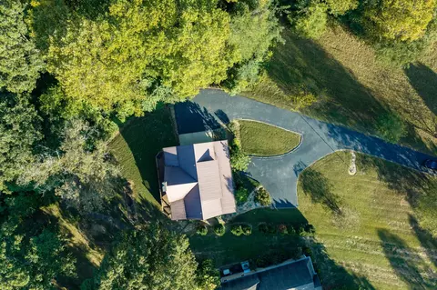 View/Area - 142 Rayahs Way, Quebeck, TN 38579 photo 10 of 15