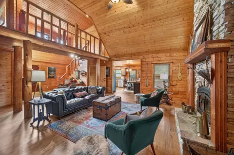 Living - 142 Rayahs Way, Quebeck, TN 38579 photo 5 of 6