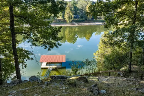 View/Area - 142 Rayahs Way, Quebeck, TN 38579 photo 2 of 15