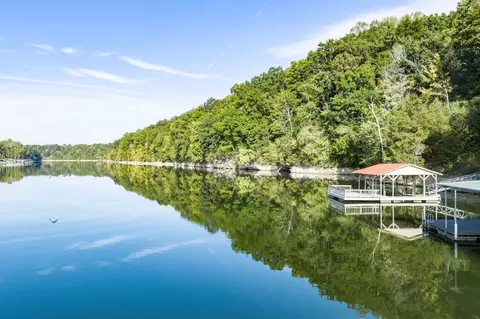 View/Area - 142 Rayahs Way, Quebeck, TN 38579 photo 4 of 15