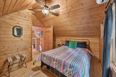 Bedroom - 142 Rayahs Way, Quebeck, TN 38579 photo 7 of 7