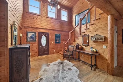 Entry Way - 142 Rayahs Way, Quebeck, TN 38579 photo 1 of 4