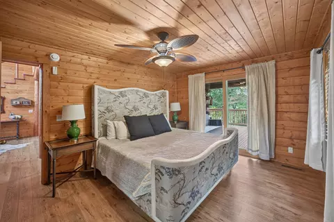 Bedroom - 142 Rayahs Way, Quebeck, TN 38579 photo 2 of 7