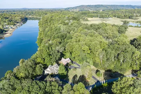 View/Area - 142 Rayahs Way, Quebeck, TN 38579 photo 8 of 15