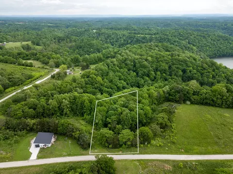 32 Lake Bluff Rd, Baxter, TN 38544 photo 3