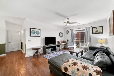 863 Flynn St #204, Chattanooga, TN 37403