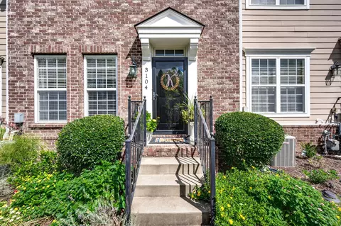 3104 Fyffe Ln, Nashville, TN 37211