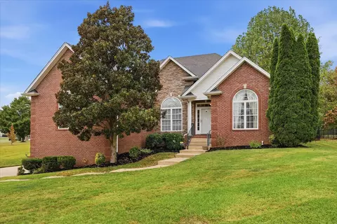 4006 Pilgrim Trl, Greenbrier, TN 37073