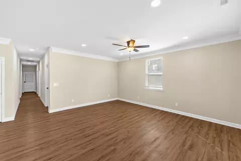 Entry Way - 556 E Vine St, Murfreesboro, TN 37130 photo 1 of 2