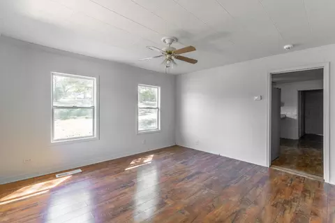 406 Chambers St, Rossville, GA 30741