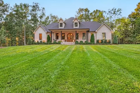 566 Ben Green Rd, Lebanon, TN 37090