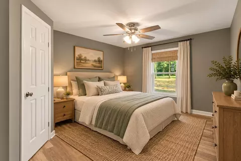 Bedroom - 2904 Gause Rd, Pleasant View, TN 37146 photo 6 of 9