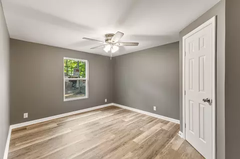 Bedroom - 2904 Gause Rd, Pleasant View, TN 37146 photo 5 of 9