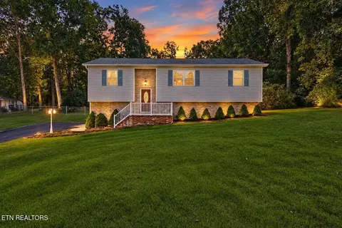 187 Cardinal Loop, Crossville, TN 38555