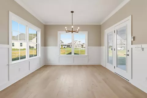 Dining - 5605 Sinclair St, Murfreesboro, TN 37127 photo 1 of 1