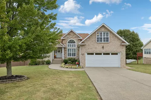 3395 Nina Cir, Lebanon, TN 37087