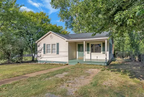 825 Lang St NE, Cleveland, TN 37311