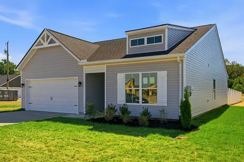Exterior - 2012 Northwind Ct, Cedar Hill, TN 37032 photo 3 of 10