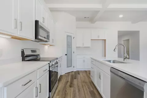 Kitchen - 2012 Northwind Ct, Cedar Hill, TN 37032 photo 1 of 3