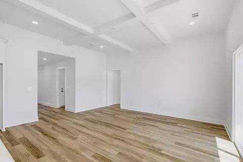 Living - 2012 Northwind Ct, Cedar Hill, TN 37032 photo 2 of 3