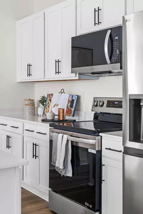 Kitchen - 2221 Reece Rd, Baxter, TN 38544 photo 5 of 6