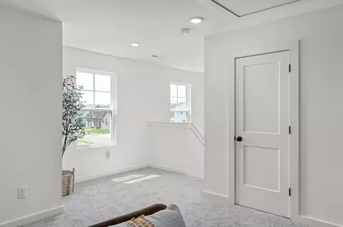 Entry Way - 2221 Reece Rd, Baxter, TN 38544 photo 4 of 5